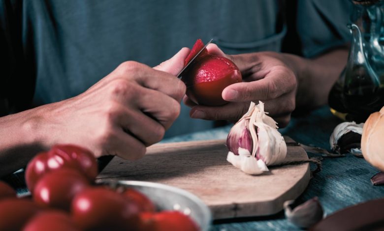 How to Peel Tomatoes: A Step-by-Step Guide